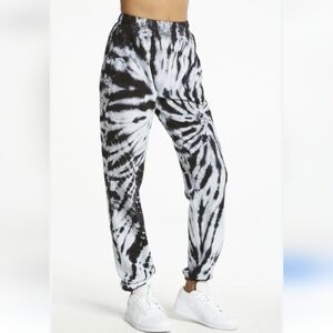 Year of Ours Boyfriend Sweatpant Black Tie Dye Medium Pockets Baggy Fit Made USA